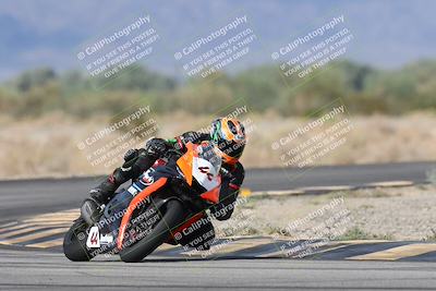 media/Nov-16-2025-Race Pace (Sun) [[8c5fa54630]]/Verified Riders/7-Turn 4 (1155am)/